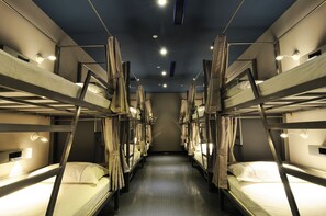 Shared Dormitory, Women only | 10 bedrooms, premium bedding, pillowtop beds, blackout drapes
