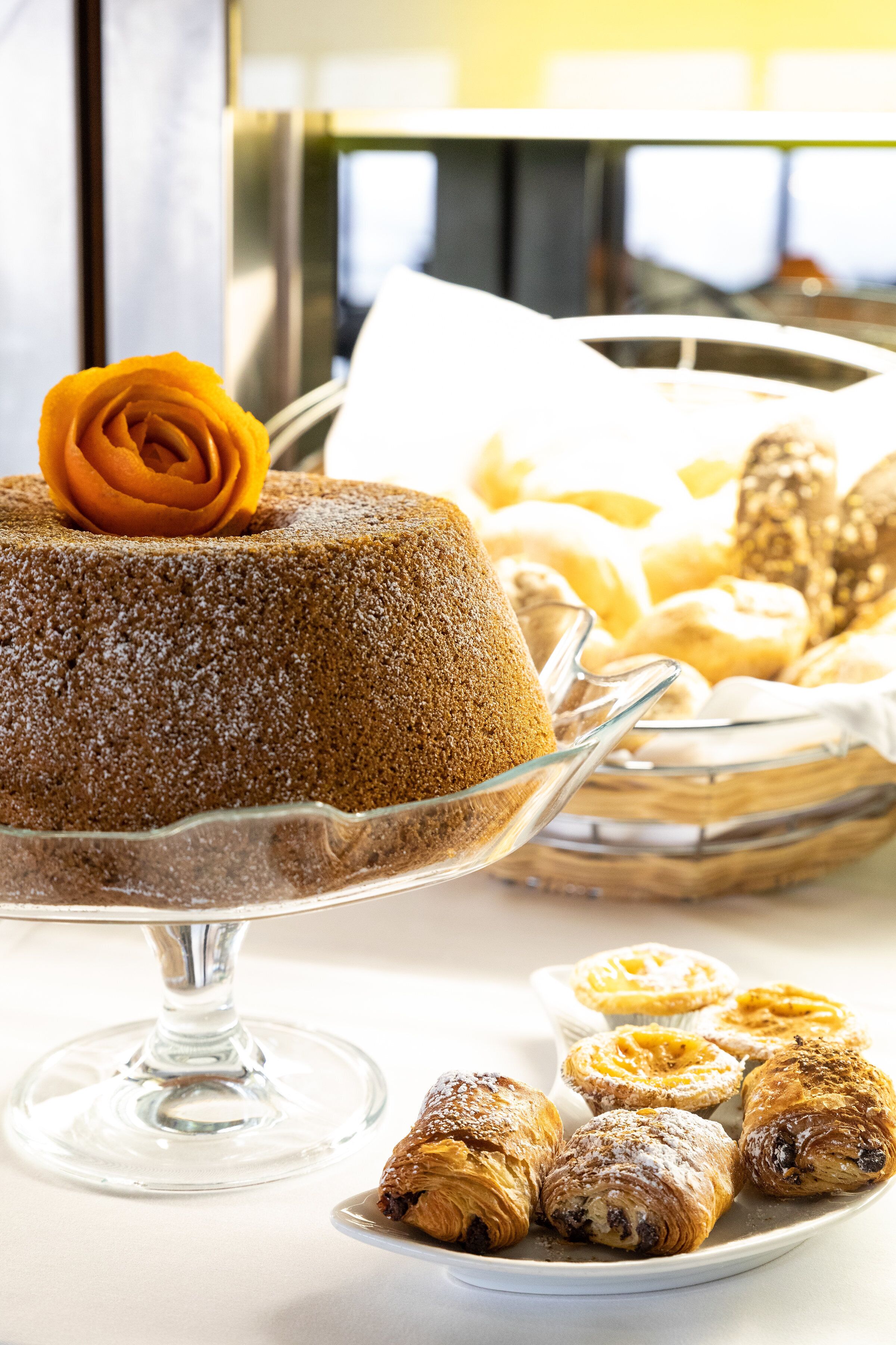 daily buffet breakfast (eur 5 per person)