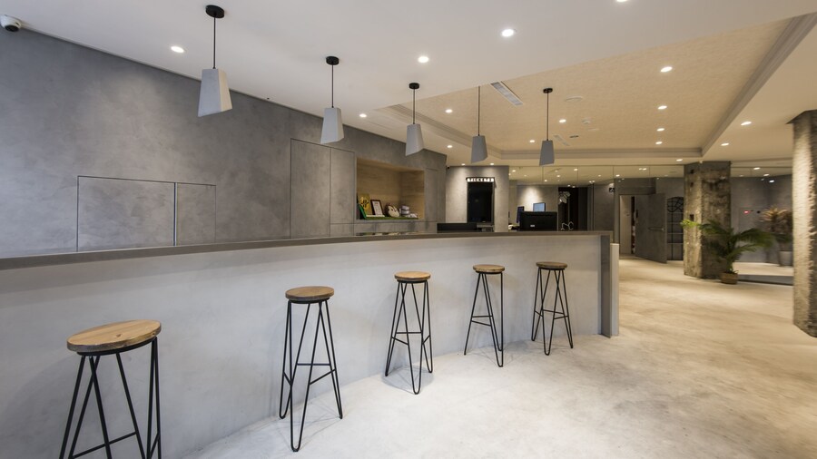 Sparrow Hotel