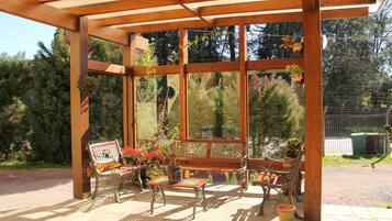Terrace/patio