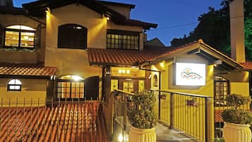 Front of property - evening/night