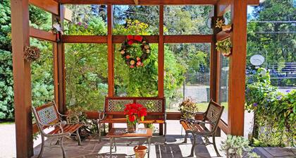 Pousada Encantos da Terra