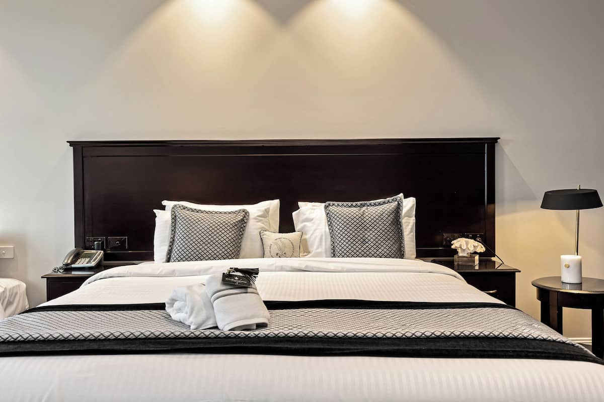Süit, 2 Yatak Odası | 1 yatak odası, kaliteli yatak takımı, yastık yüzeyli yatak, minibar