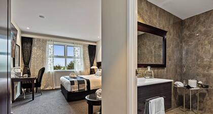 International Hotel Wagga Wagga