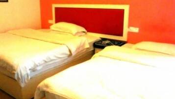 In-room safe, free WiFi