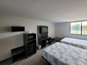 Modern, Room, 2 Queen Beds, Non Smoking