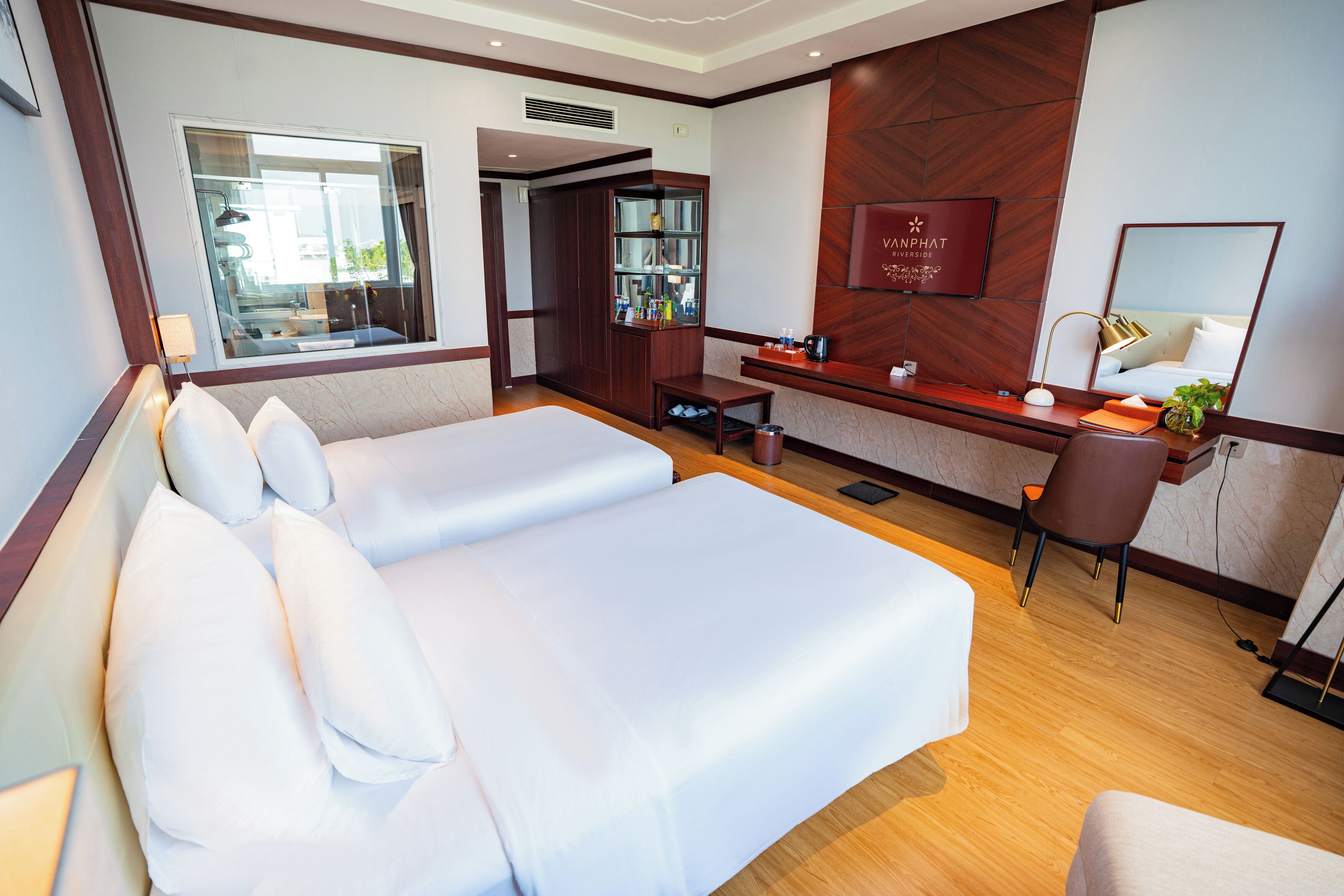 superior twin room, 2 single beds, city view | 1 bedroom, premium bedding, minibar, in-room safe