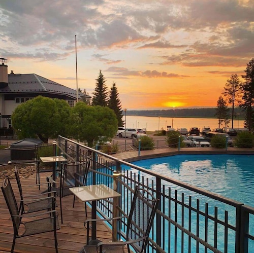 Aateli Lakeside Chalets - former Vuokatti Suites