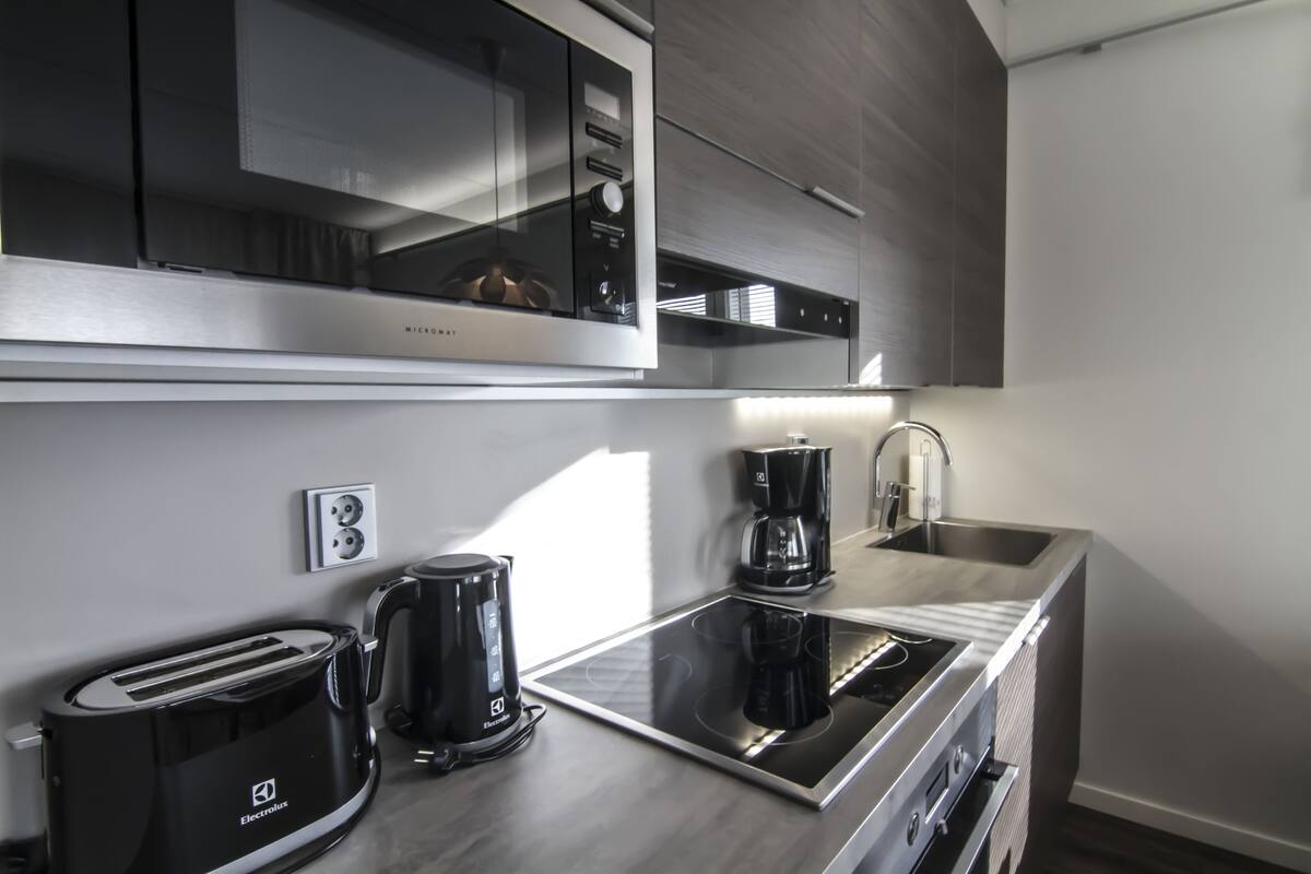 fridge, microwave, oven, stovetop