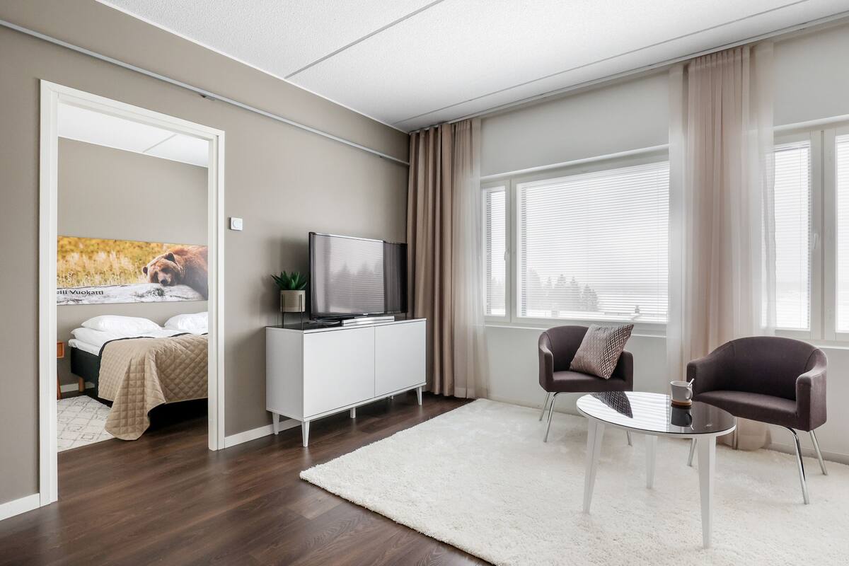 standard apartment, 3 bedrooms | living area | 47-inch flat-screen tv with cable channels, tv, netflix