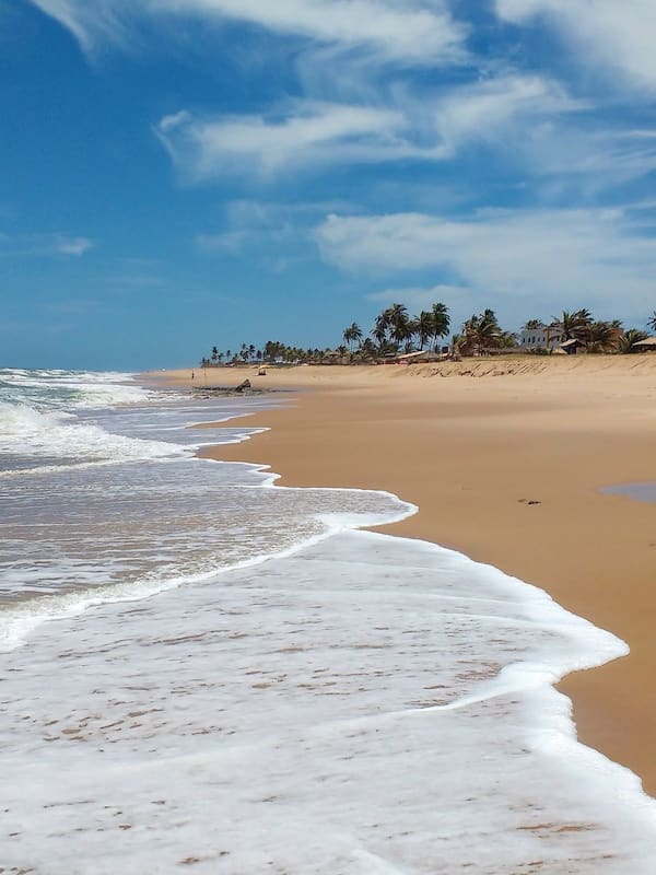 Na praia