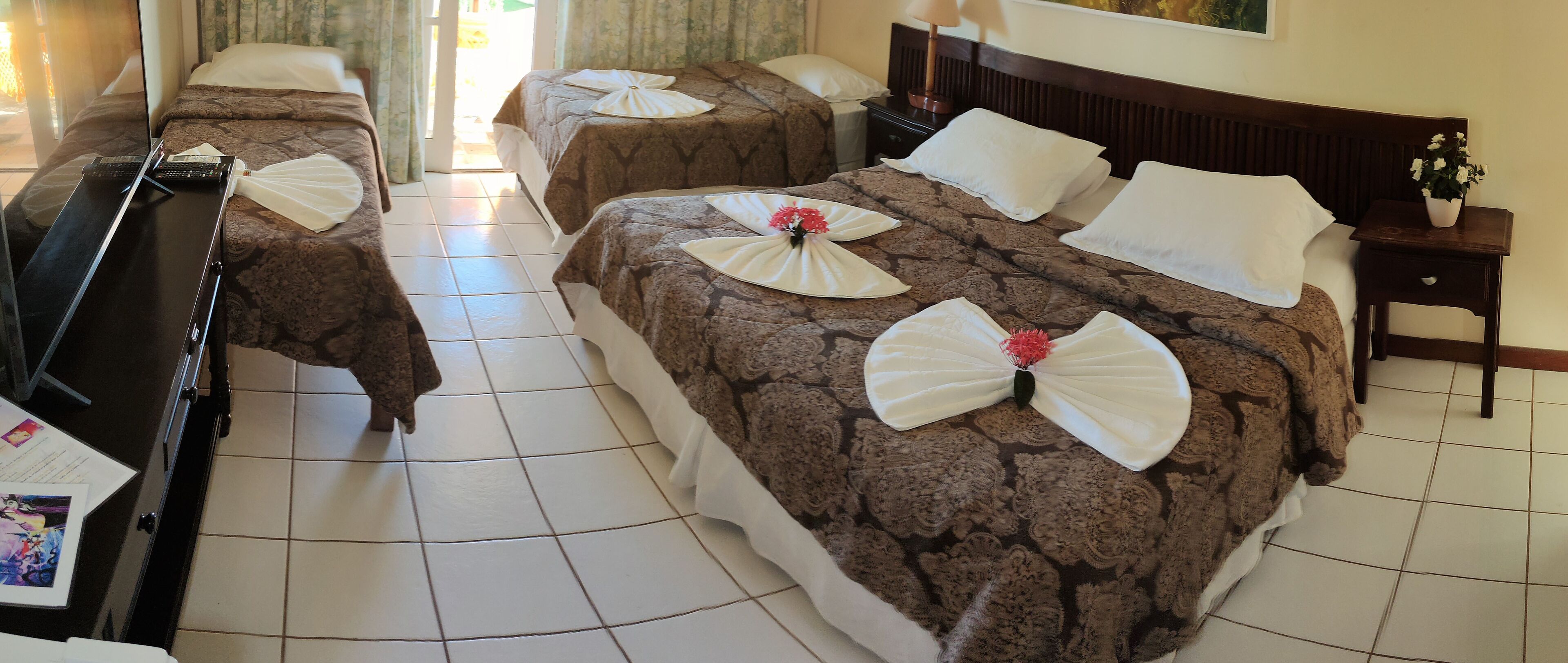 double room | 1 bedroom, premium bedding, minibar, individually decorated