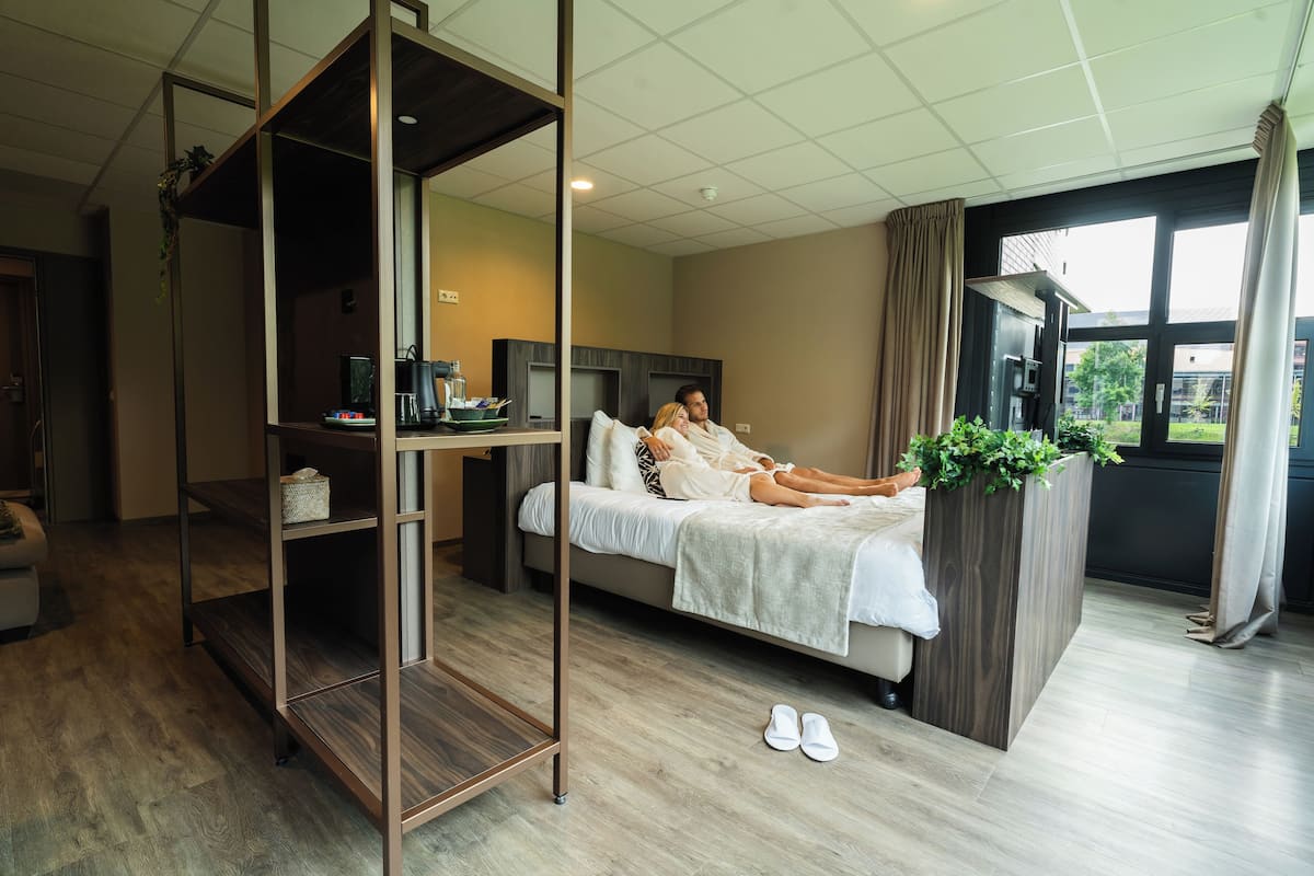 Gold Botanic Loft Deluxe | 1 soveværelse, premium-sengetøj, pengeskab på værelset, skrivebord