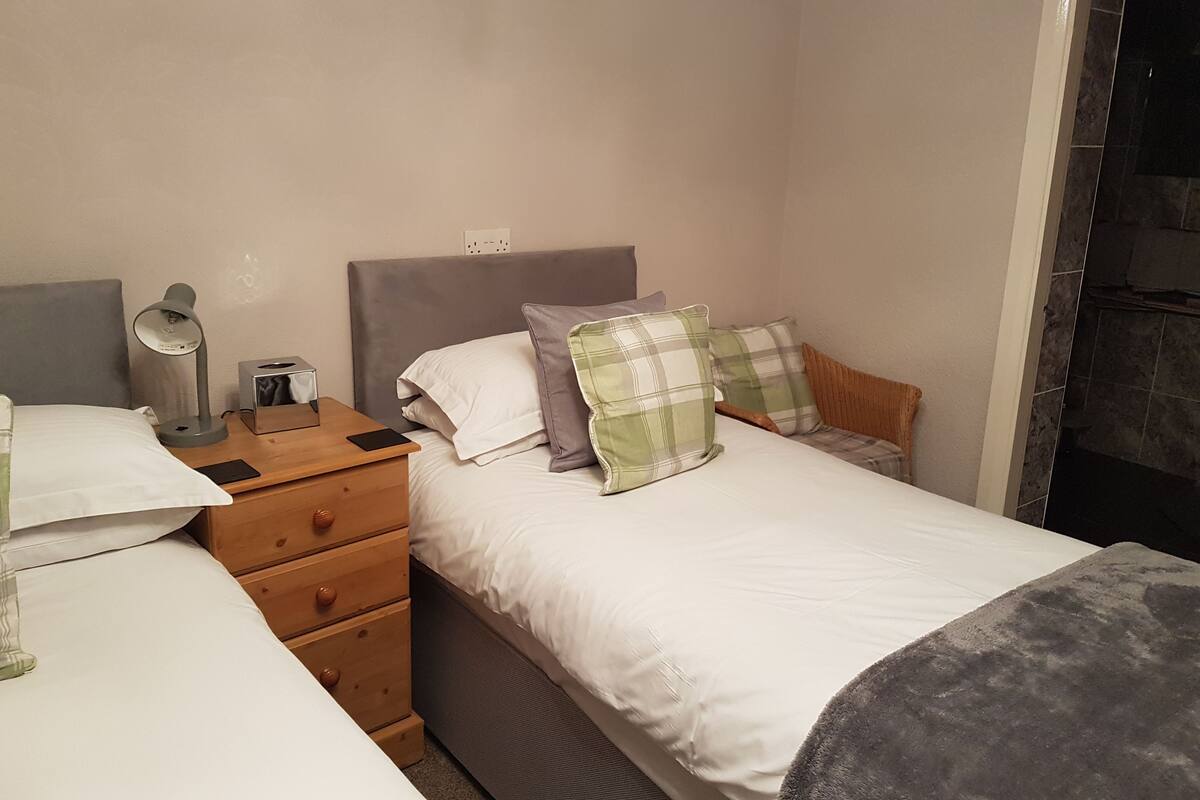 Family Room, Ensuite