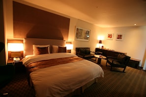 Ocean Deluxe Room