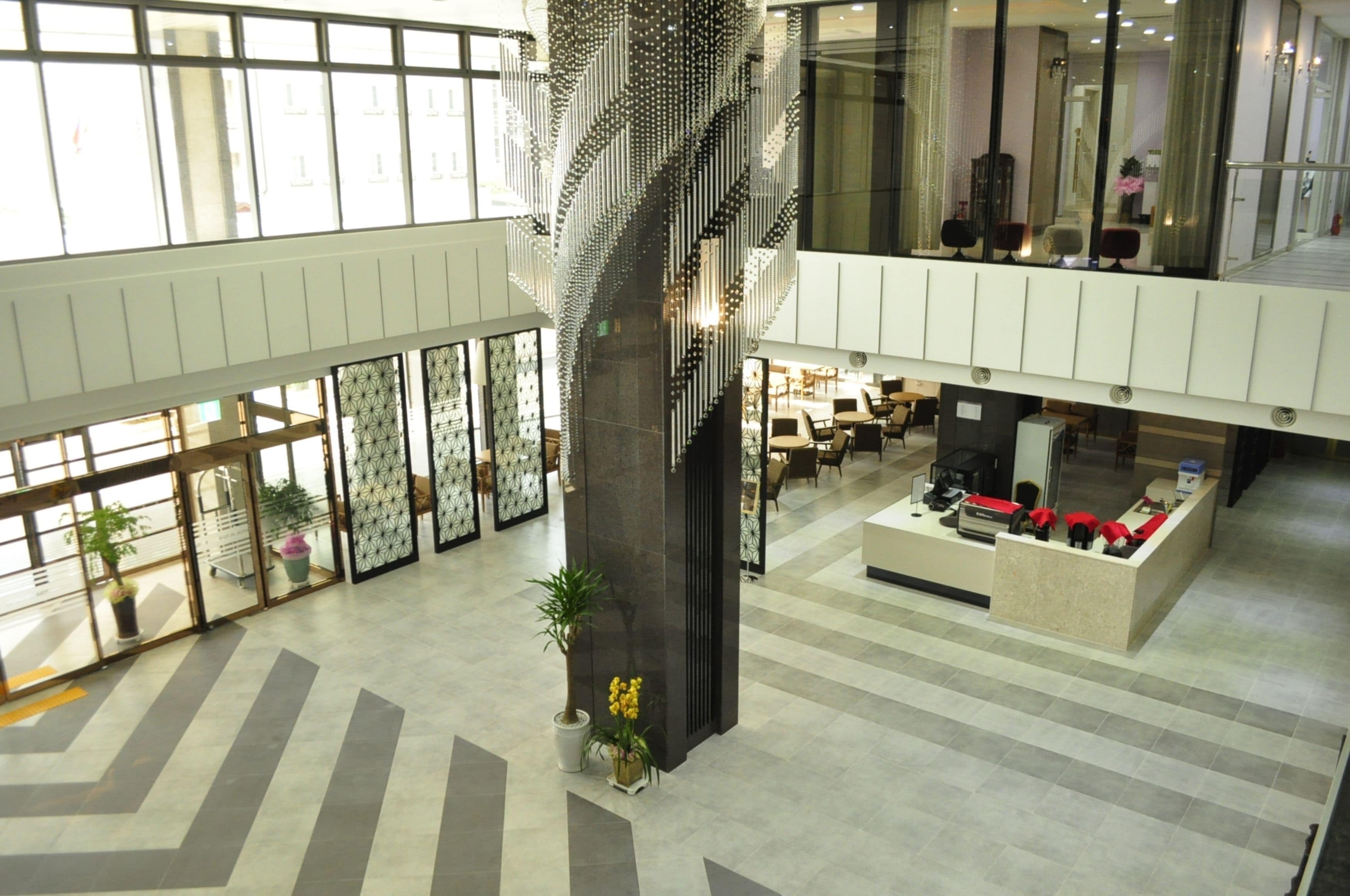 Mostrador para check-in y check-out