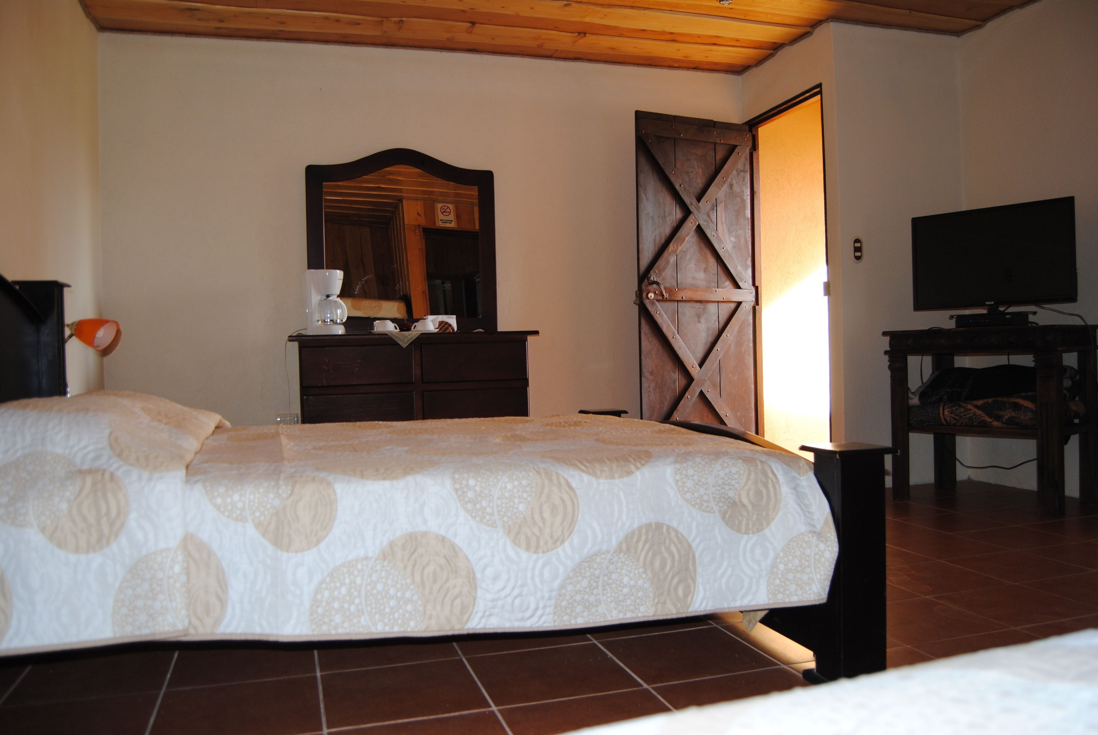 bungalow, garden view | 1 bedroom, free wifi, bed sheets