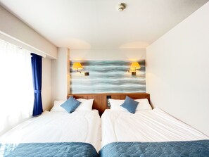 Quarto duplo (   B  ) | Escrivaninha, quartos à prova de som, Wi-Fi de cortesia, roupa de cama