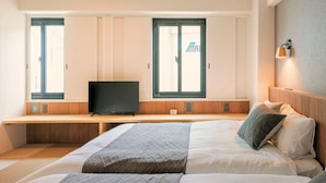 ห้องทราดิชันนัล, ปลอดบุหรี่ (Japanese Western style room) | โต๊ะทำงาน, ห้องเก็บเสียง, Wi-Fi ฟรี, ผ้าปูที่นอน