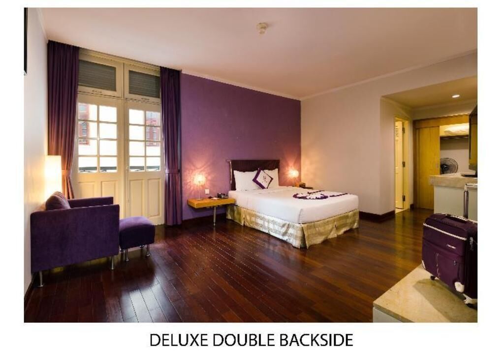 Minibar, in-room safe, desk, blackout drapes
