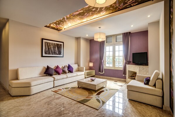 Presidential Suite | Living room