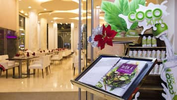 2 restaurants, breakfast, lunch, dinner served; Asian cuisine
