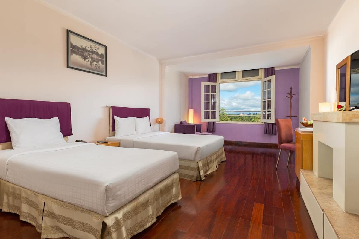 デラックス ルーム レイクビュー | ミニバー、セーフティボックス (室内)、デスク、遮光カーテン