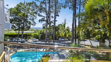 Apartment, 3 Bedrooms (with balcony) | Terrace/patio