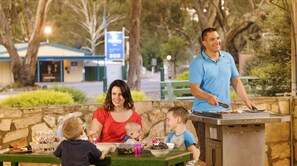 Courtyard - Discovery Parks - Clare (Clare)
