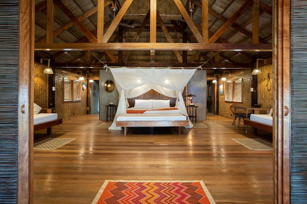 Villa presidencial | 1 habitación y ropa de cama