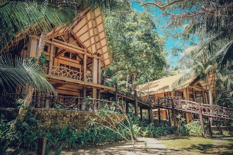 Ropa de cama . Flower Island Resort