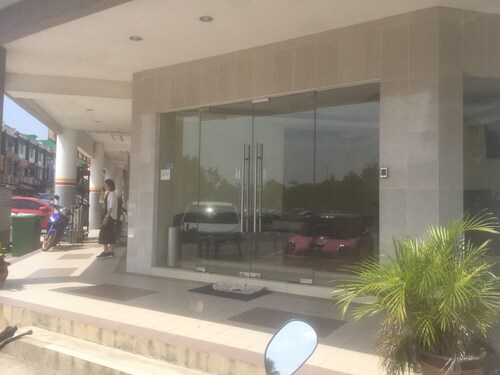 My Hotel @ Seri Putra