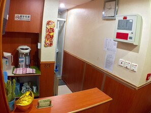 Reception hall - Well Yet Guest House (Kowloon)