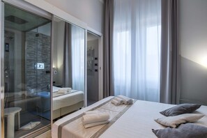 Double Room, City View | Premium bedding, pillowtop beds, minibar, in-room safe - Pantheon Caesar Relais (Rome)