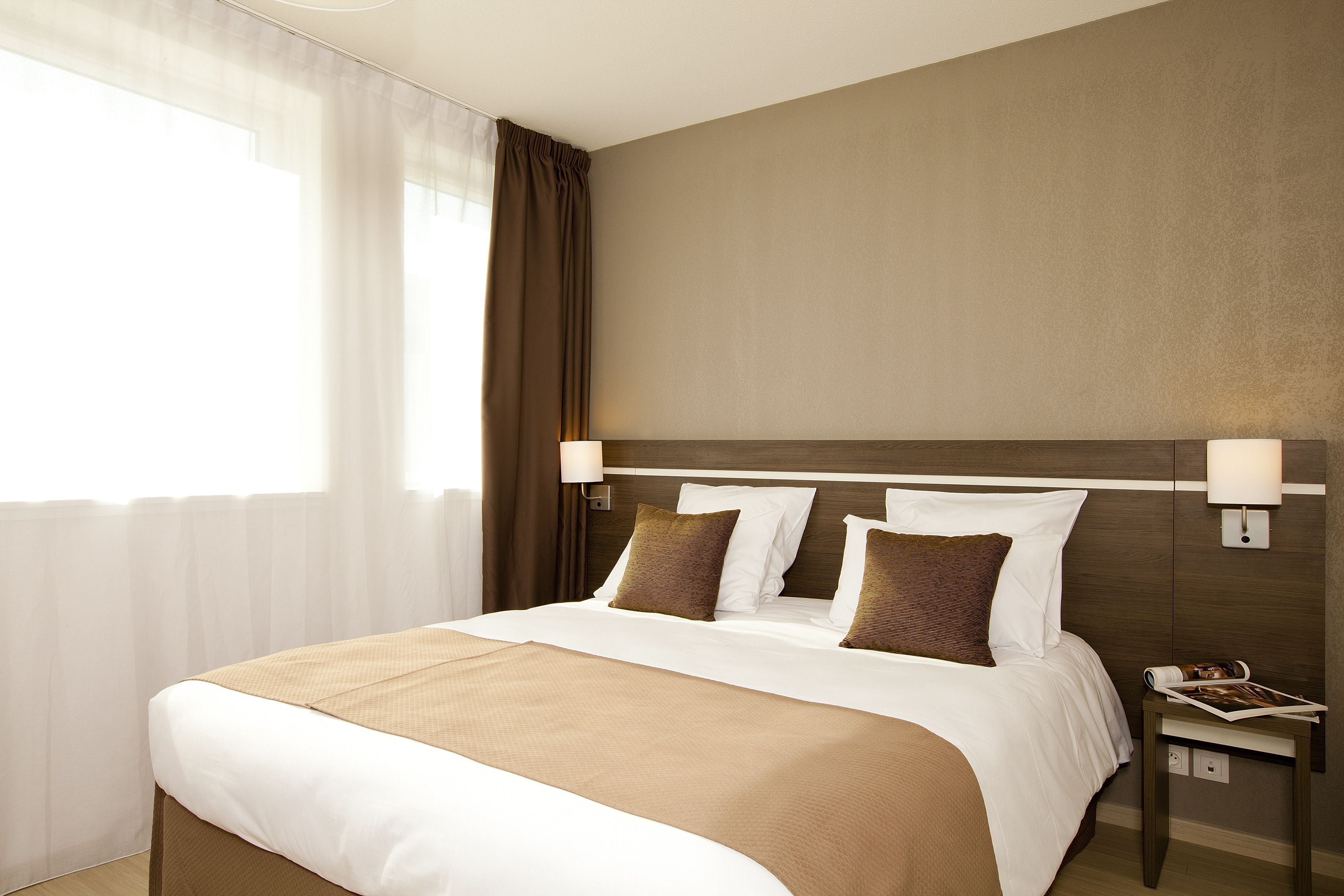 Studio | Premium bedding, soundproofing, free WiFi, bed sheets