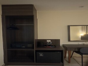 Vierpersoonskamer | Minibar