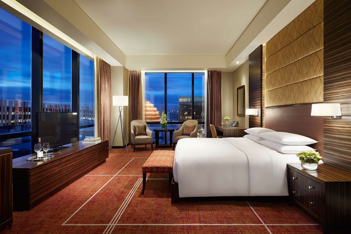 Free minibar, in-room safe, desk, laptop workspace