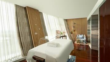 美體療程、水療、敷體療程、身體去角質、臉部療程、腳底按摩