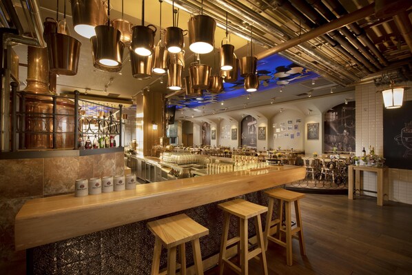 3 Restaurants, Frühstück, Mittagessen, Abendessen, deutsche Küche