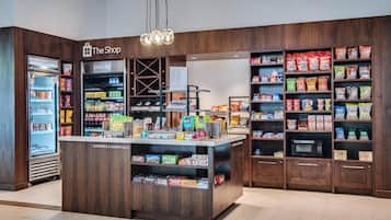 Snack bar