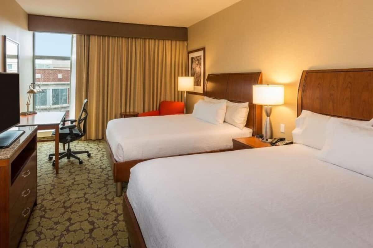 In-room safe, blackout drapes, iron/ironing board, free WiFi