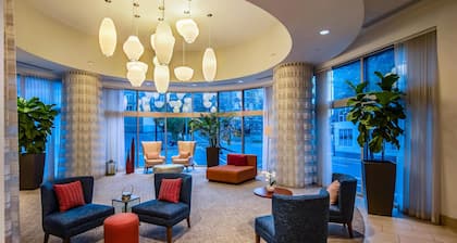 Hilton Garden Inn Alexandria Old Town National Harbor