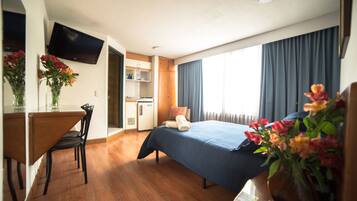 Studio | In-room safe, free WiFi