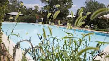Alberca al aire libre por temporada