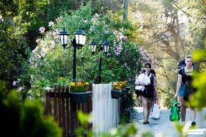 Exterior - INOUT Hostel Barcelona (Barcelona)