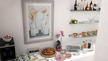 Frühstück (10 EUR pro Person)