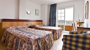 Free cribs/infant beds, rollaway beds, free WiFi