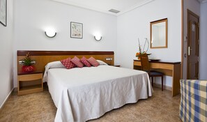 Free cribs/infant beds, rollaway beds, free WiFi - Blanca Brisa (Almeria)
