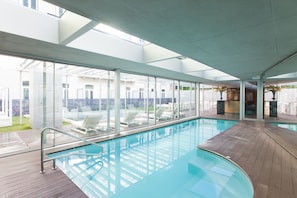Indoor pool, outdoor pool, sun loungers