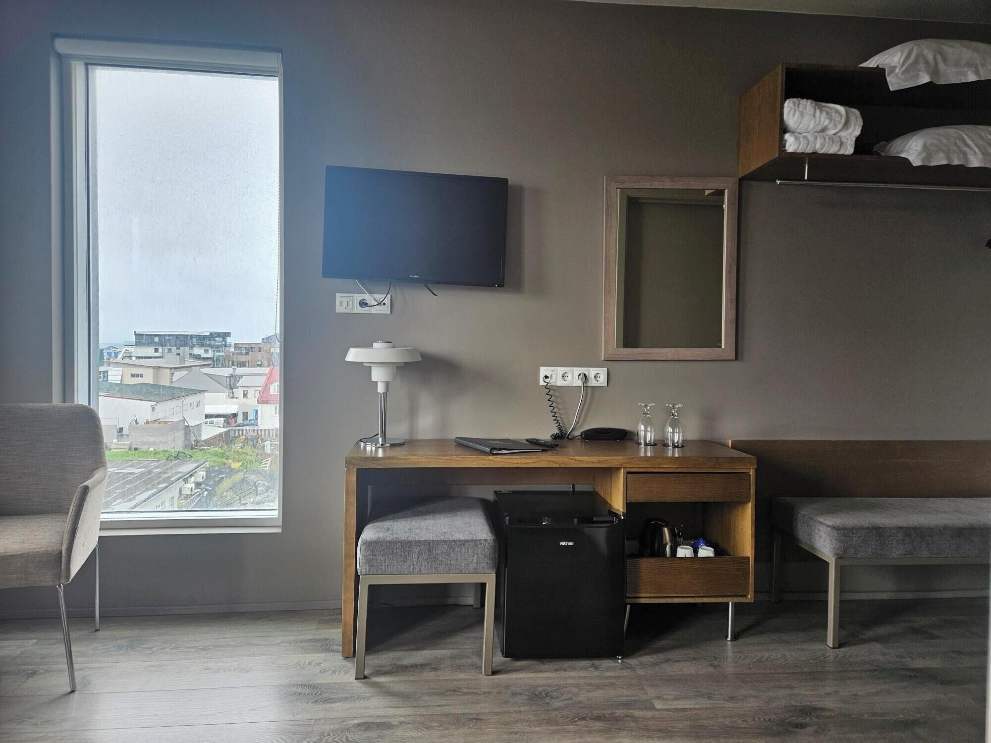 standard double or twin room with spa access | free wifi, bed sheets